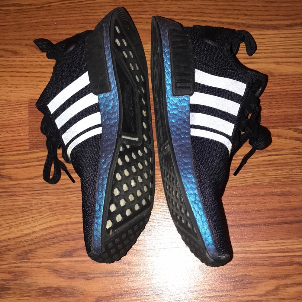 Adidas NMD r1 boost size 9.5 Mens iridescent
